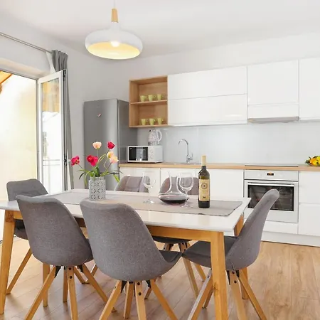 By The Sea Podgora, Makarska - 2594 Apartment *