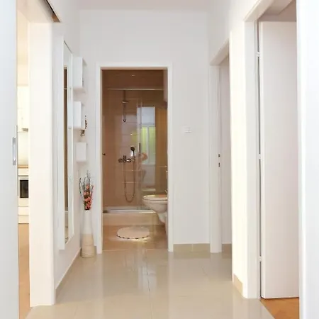 Apartment By The Sea Podgora, Makarska - 2594